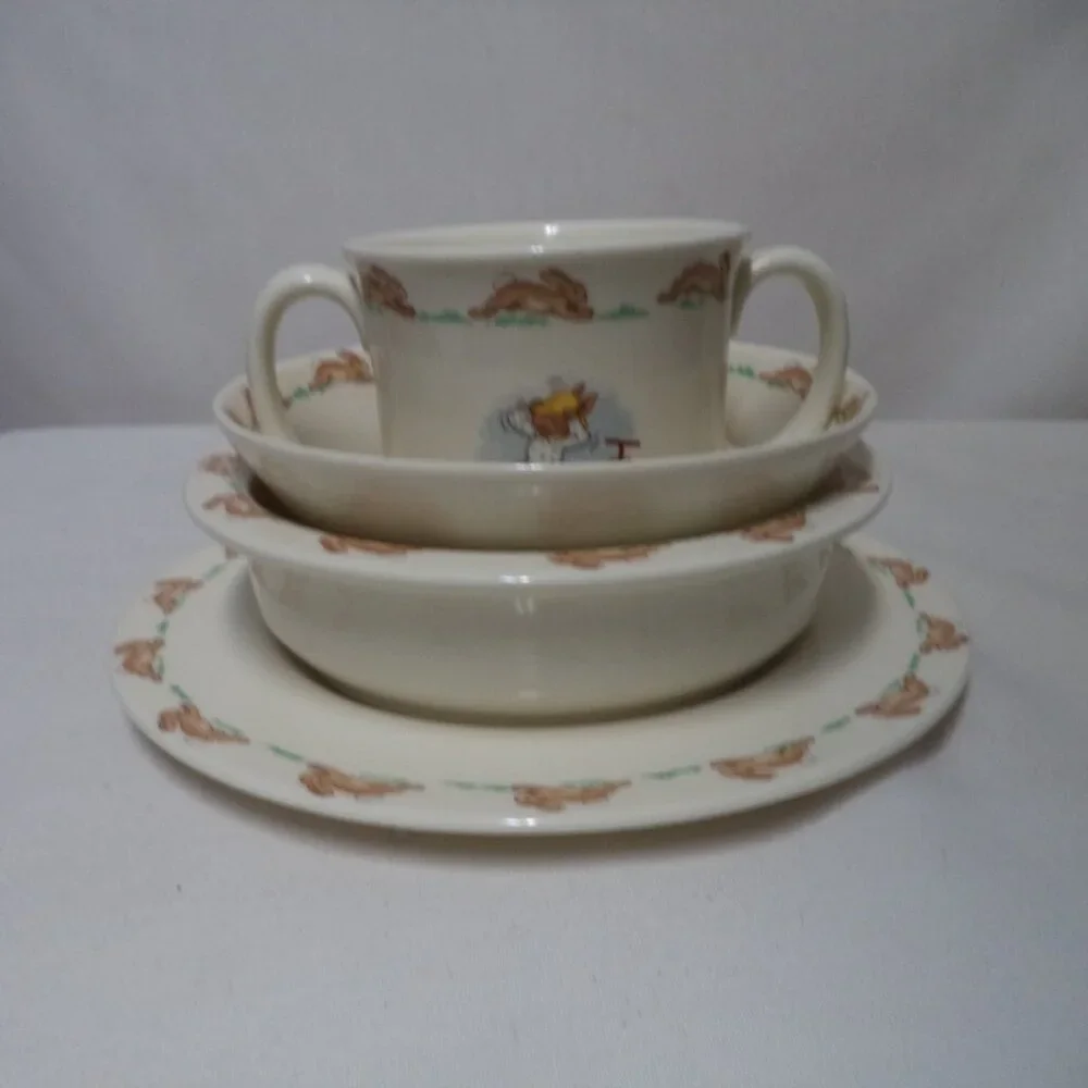 Royal Doulton mint chip